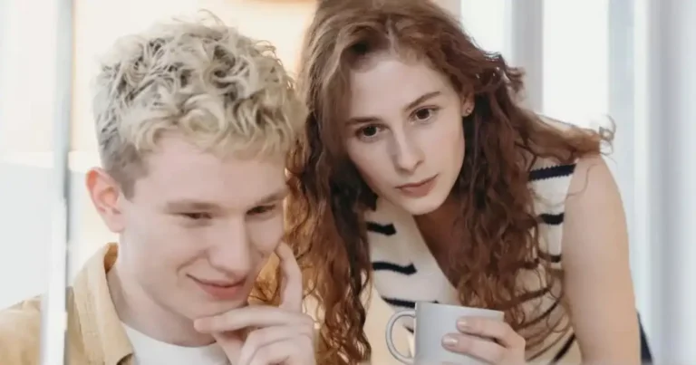My Boyfriend Comments on Other Women’s Looks